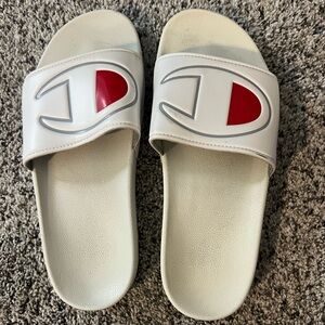 size 9 champion slides